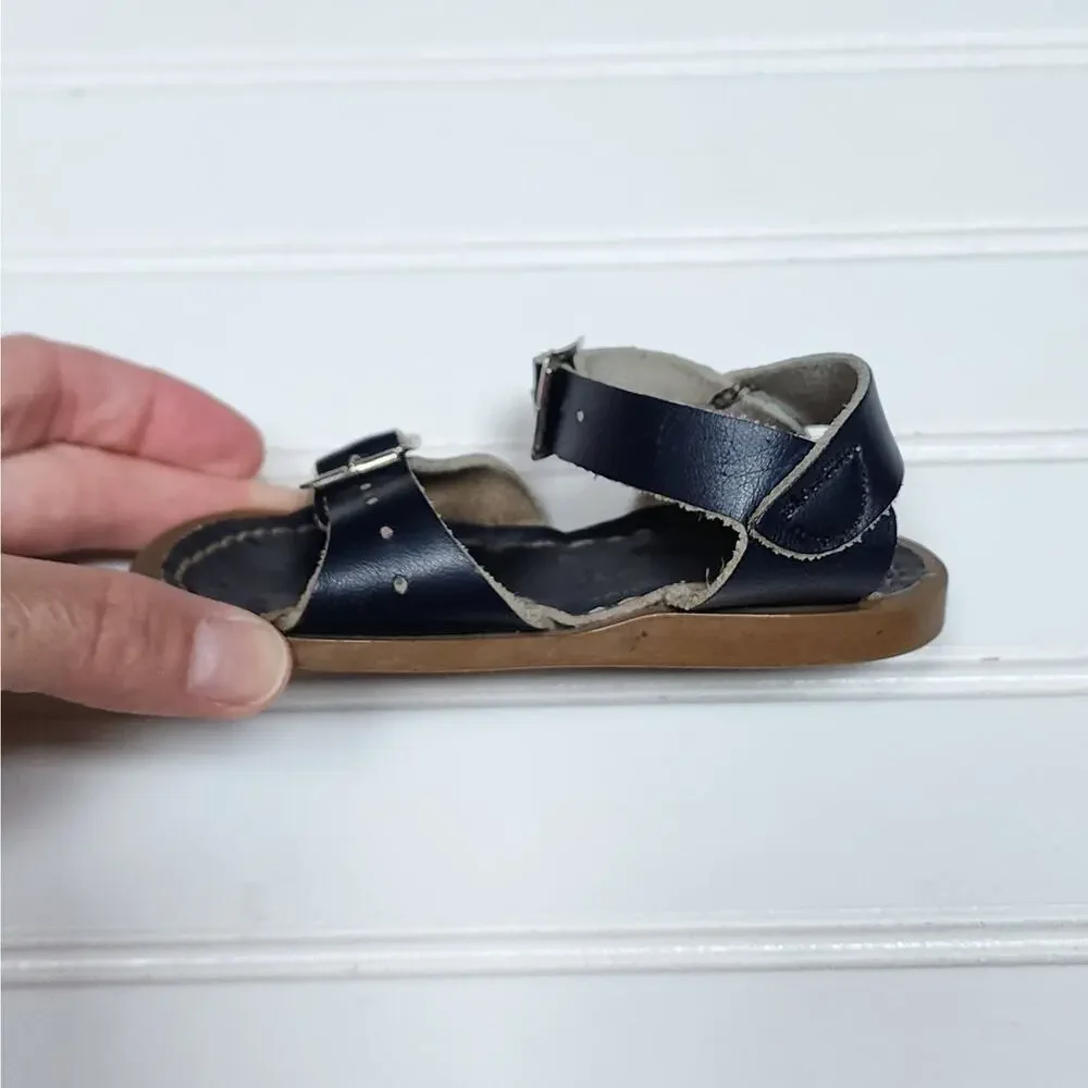 Salt Water Sun-San Surfer Navy Sandals Size 5 Infant/Toddler